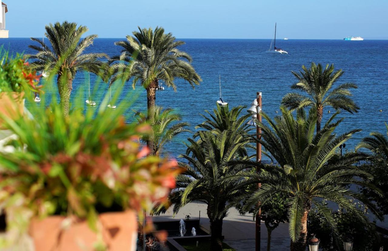 Hostal Yebisah Santa Eulària des Riu Extérieur photo