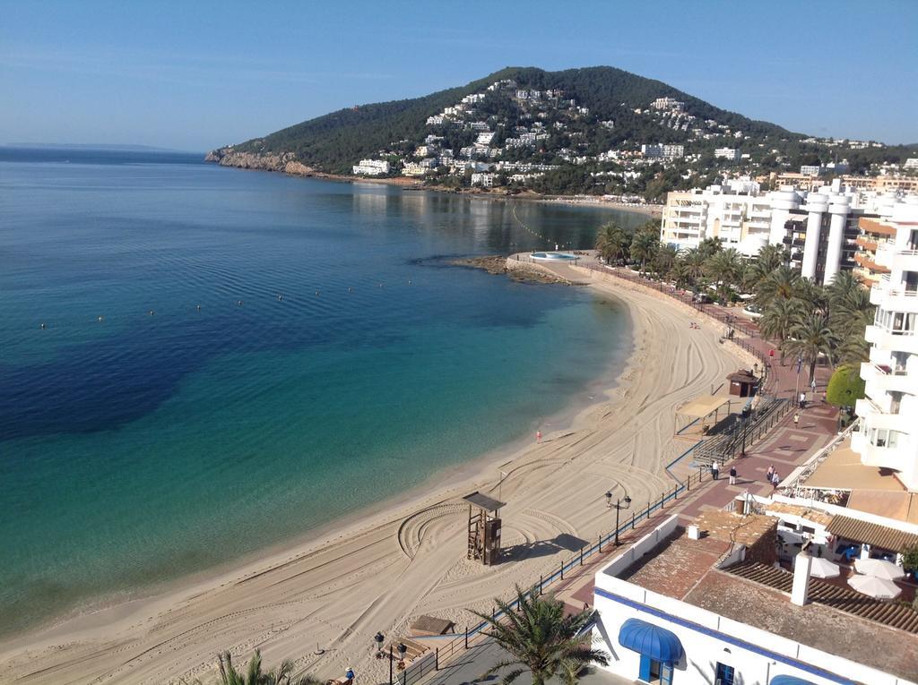 Hostal Yebisah Santa Eulària des Riu Extérieur photo