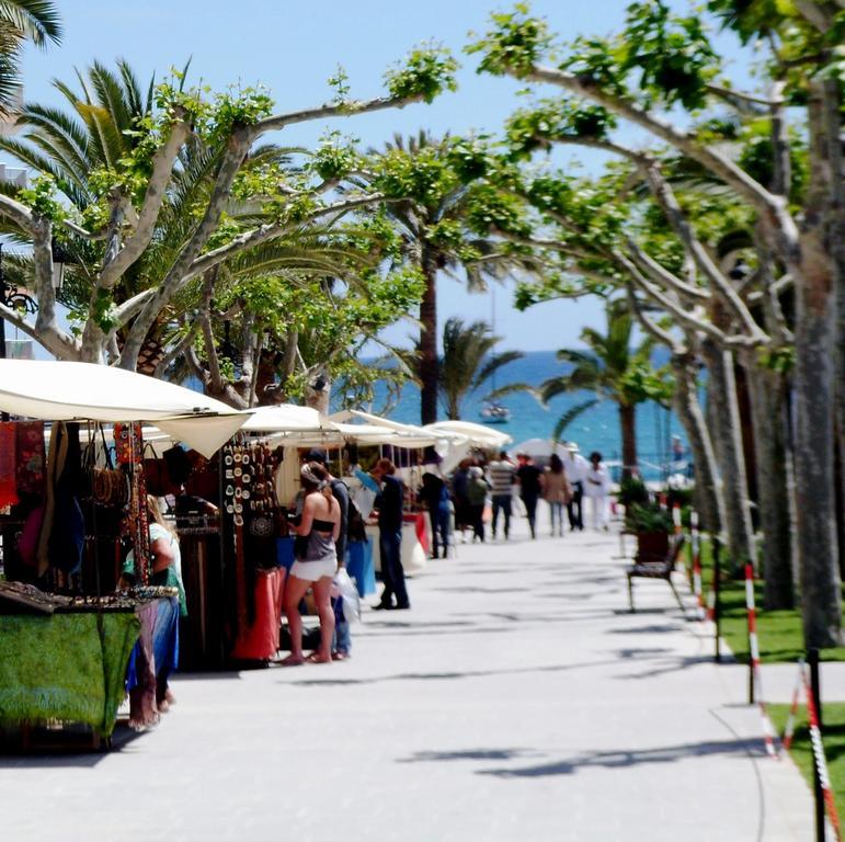 Hostal Yebisah Santa Eulària des Riu Extérieur photo