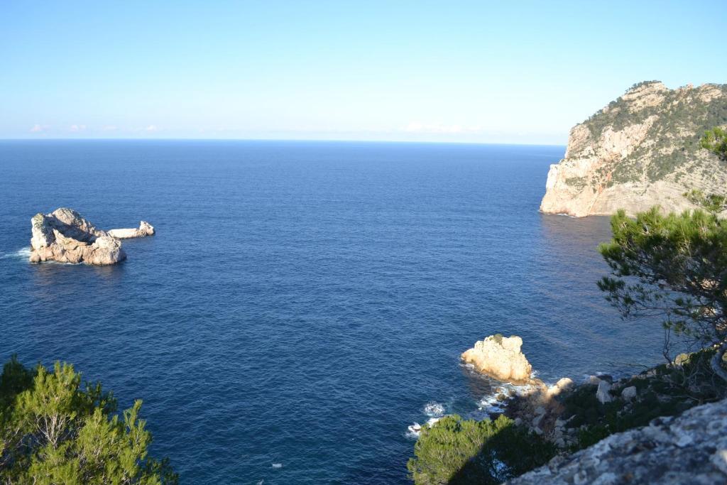 Hostal Yebisah Santa Eulària des Riu Extérieur photo