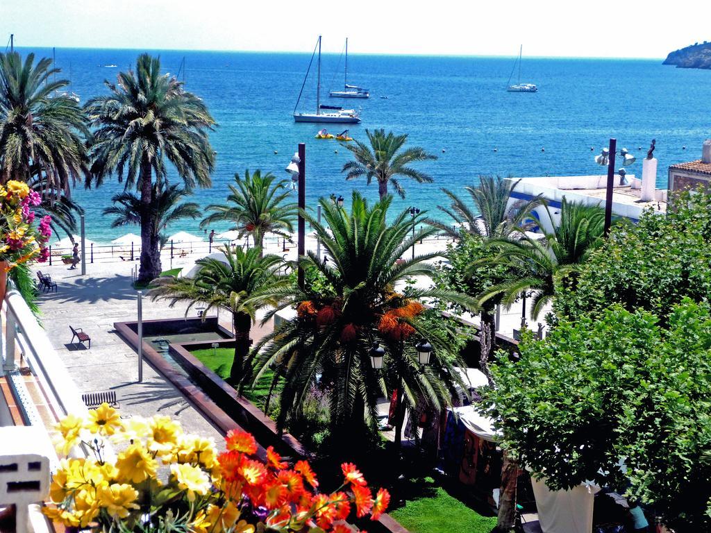 Hostal Yebisah Santa Eulària des Riu Extérieur photo